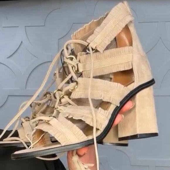 BCBGMAXAZRIA Gladiator Sandals Lace Up Tassel Suede Heels US 6.5 / Euro 36.5 New - Picture 8 of 14